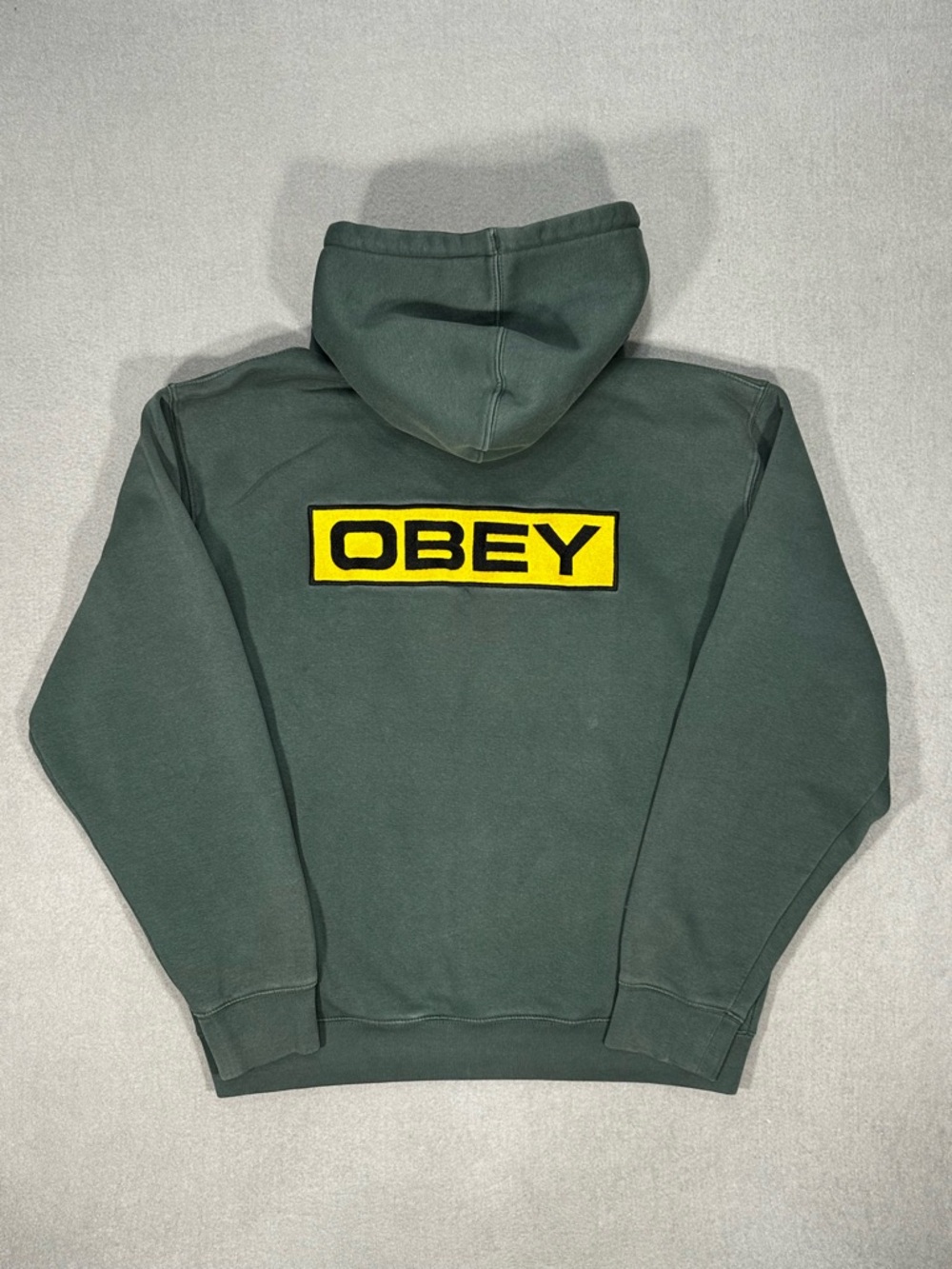 Obey Hoodie Mens Large Green Pullover Spellout Logo